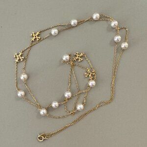 Kira Pearl Delicate (small logo ) Long Necklace